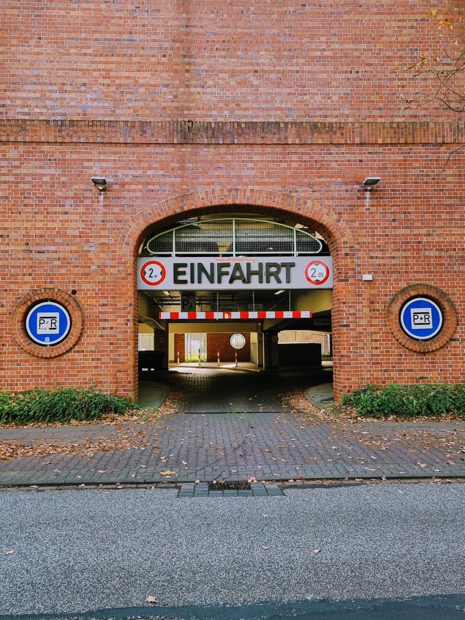 Have-A-Nice-Stay - Nahe Bahnhof Ahrensburg - 20 Minuten Nach Hamburg - Trotzdem Ruhig Gelegen - 6 Minuten Zu Fuss Ins Zentrum Ahrensburg - Modern Eingerichtet Exterior foto